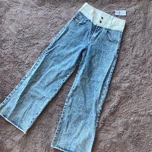 Acid wash high waist jeans
